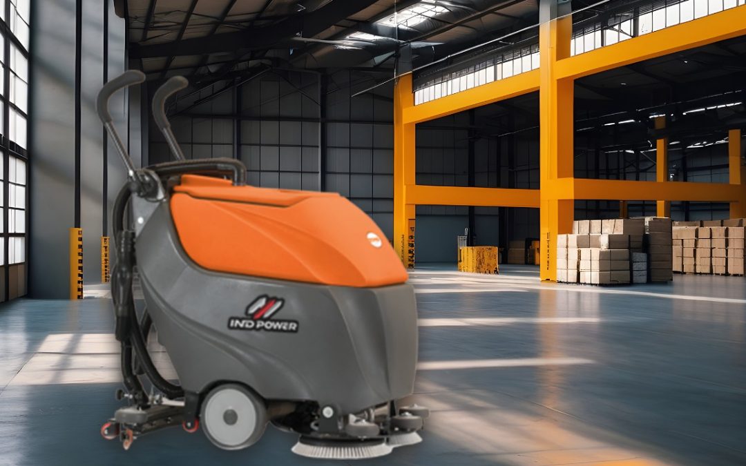 Fregadora hombre a pie: solicita tu cotización ahora